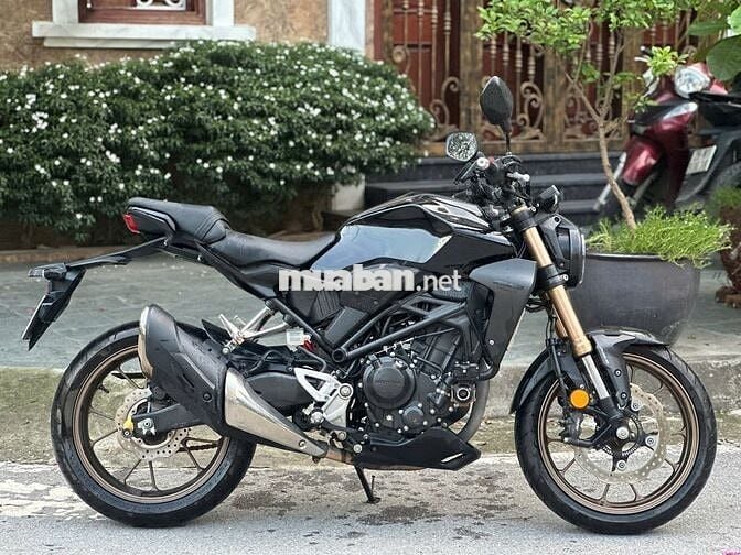 Honda CB300 biển 29 có trả góp trao đổi ✅