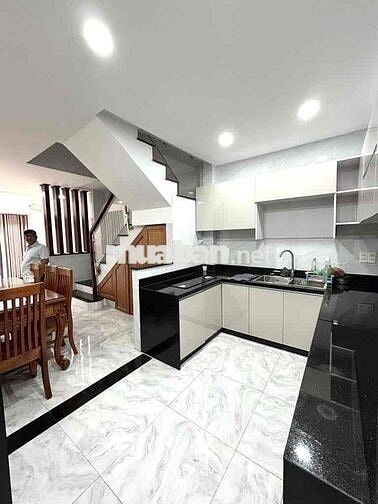 LÔ GÓC 2 MẶT TIỀN - KHÔNG LỘ GIỚI - HẺM XE TẢI - Ô TÔ BỎ NHÀ - NỞ HẬU.