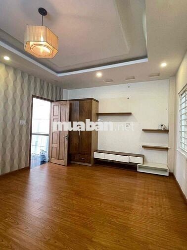 🏦 Nhà mới NC nup hẻm 102 Lê Văn Thọ P11