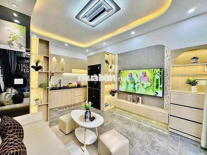 Cần bán gấp căn nhà hẻm. 377/ phan văn trị p11. bình Thạnh