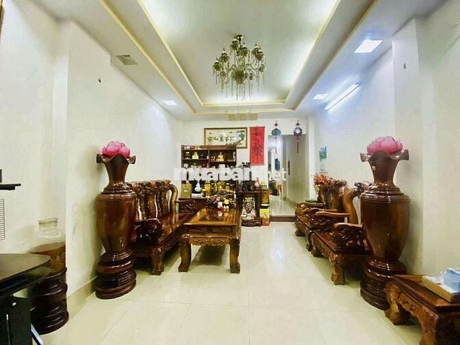 Nhà phố mặt tiền hẻm xe Tải, Nguyễn Văn Công, Gò vấp