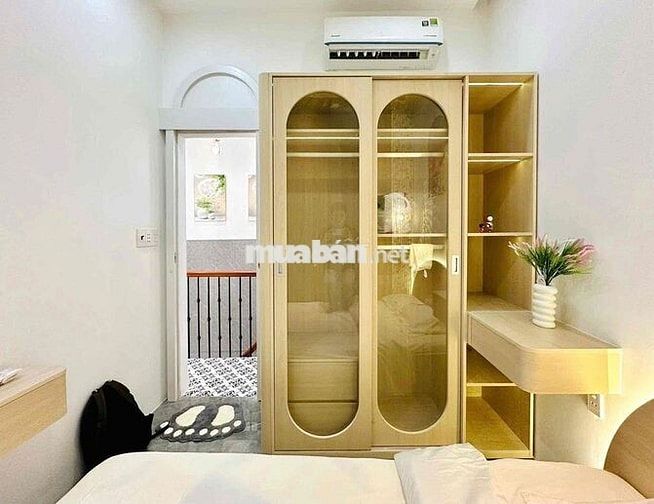 Cần bán gấp căn nhà hẻm. 377/ phan văn trị p11. bình Thạnh