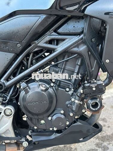Honda CB300 biển 29 có trả góp trao đổi ✅
