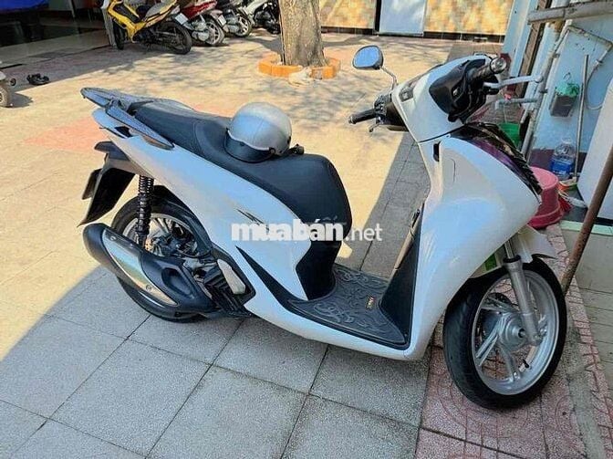cần bán Sh 125 cbs , đời 2022 , xe chính chủ dùng