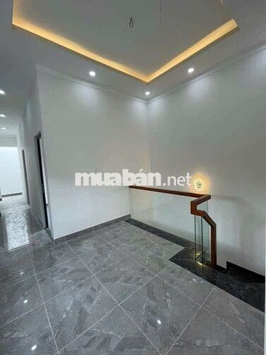 Cần bán gấp nhà 1 trệt 1 lầu giá 600 triệu