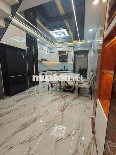 BÁN NHÀ LÊ VĂN QUỚI_5Lầu_60m2_ TẶNG FULL NỘI THẤT