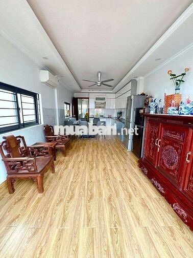 Bán gấp-Tôn Đức Thắng- Phân lô-Ô tô tránh-KD-6t thang máy-100m2-27 tỷ