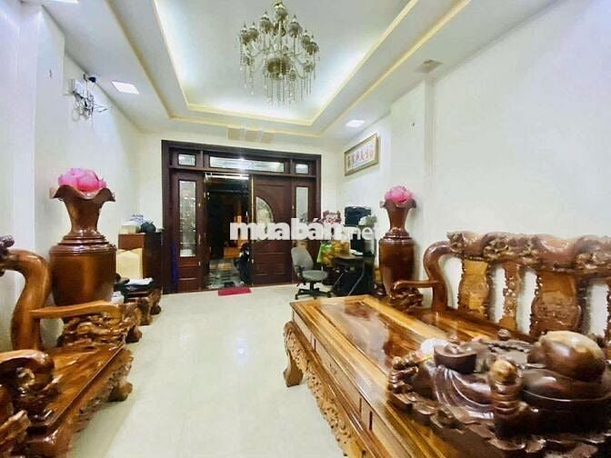Nhà phố mặt tiền hẻm xe Tải, Nguyễn Văn Công, Gò vấp