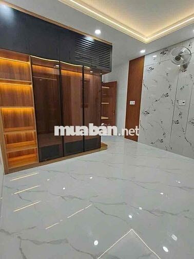 BÁN NHÀ LÊ VĂN QUỚI_5Lầu_60m2_ TẶNG FULL NỘI THẤT