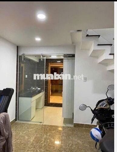 cho thuê nhà đẹp Nguyễn Văn Nguyễn 3x10m, 4 tầng 5pn, giá 15 triệu TL