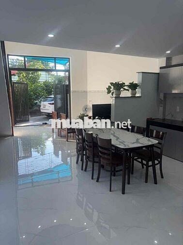 Bán nhà đẹp, giá rẻ ở Hoà Châu - Gần chợ Miếu Bông giá rẻ