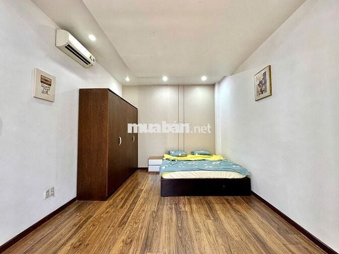 NHÀ 2 TẦNG 3 MẶT TIỀN HẢI CHÂU SIÊU ĐẸP MỚI