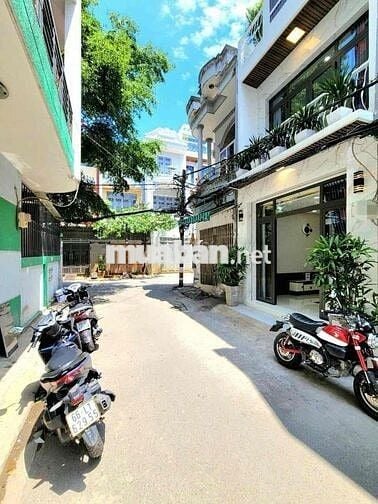 Chính chủ cần bán nhà đường Cao Văn Lầu, Quận 6. Giá 3,86Tỷ/ 4,5x10m.