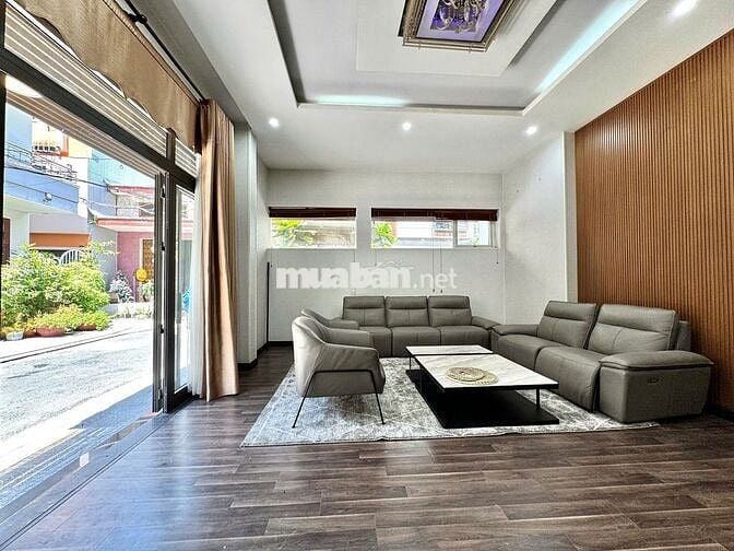 NHÀ 2 TẦNG 3 MẶT TIỀN HẢI CHÂU SIÊU ĐẸP MỚI