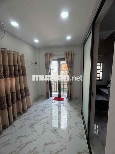 NHÀ HXH PHẠM VĂN CHIÊU SÁT SIÊU THỊ EMART2 GIÁ 2,8 TỶ SỔ HỒNG RIÊNG