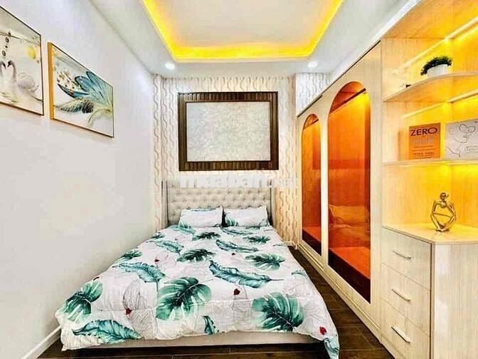 Chính chủ cần bán nhà đường Cao Văn Lầu, Quận 6. Giá 3,86Tỷ/ 4,5x10m.