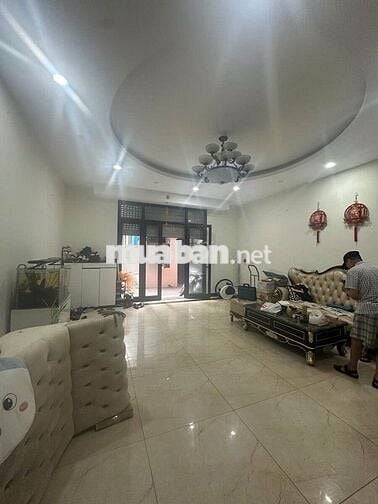 CHÍNH CHỦ CẦN BÁN GẤP, NHÀ ĐẸP LẠC LONG QUÂN, OTO ĐỖ, NHÀ NỞ HẬU