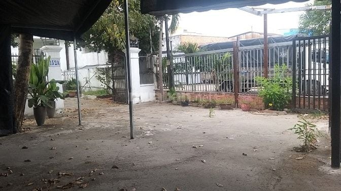 Cho thuê Nhà mặt phố ngang 10m (diện tích 1000m2) mặt tiền đường Dương