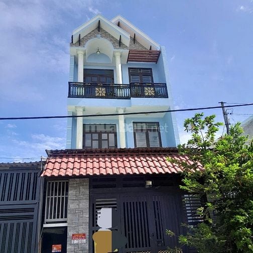 CHO THUÊ NHÀ TX 25, ĐƯỜNG TO VÀ RỘNG 2 XE TẢI TRÁNH NHAU THOẢ MÁI
