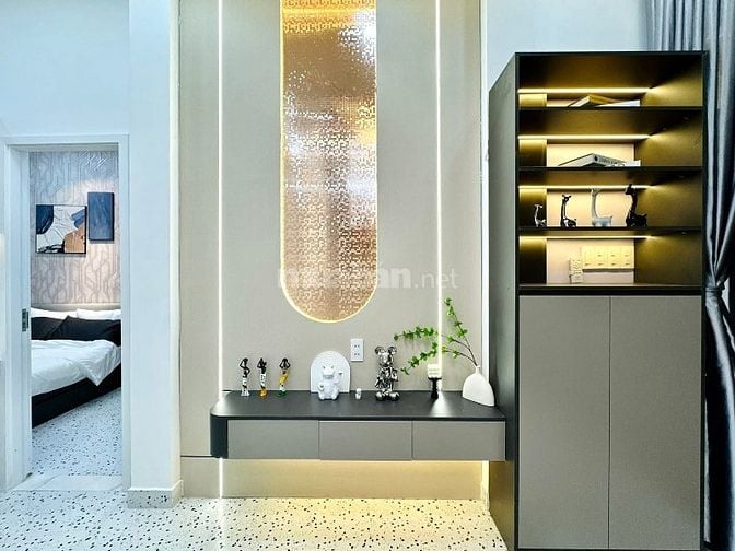 Nhà 3 lầu đẹp Cao cấp hẻm Thiên Hộ Dương, P1, Q.Gò Vấp, vào ở ngay.