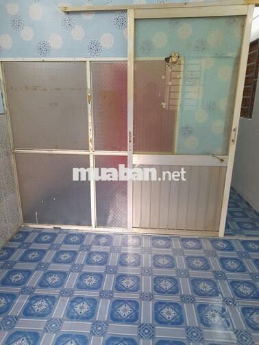 Nhà cho thuê 1 trệt 1 lầu nguyên căn ở Bình Tân