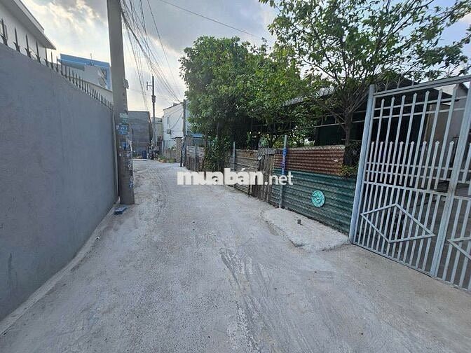 Đất gần BigC GO Dĩ An, phường Đông Hòa, TP Dĩ An.