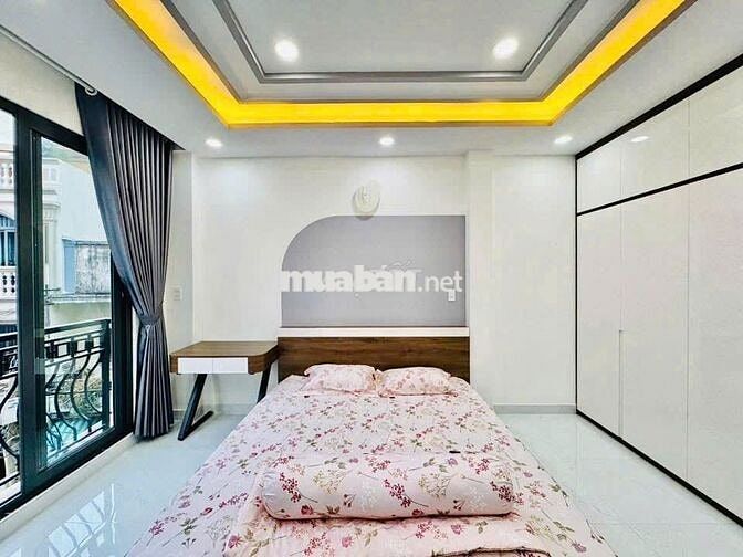 Bán ngay căn nhà Hoàng Việt, Tân Bình/ 53,2m2/ 6 Tỷ 250/ SHR/ Hẻm OTO