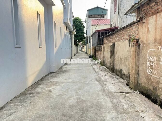 Bán đất thôn Gia Trung, xã Quang Minh, Mê Linh. Gần KCN