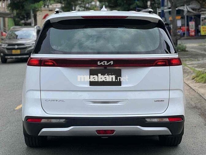 KIA CARNIVAL 2.2D LUXURY 8S 2023 ODO 41.000km