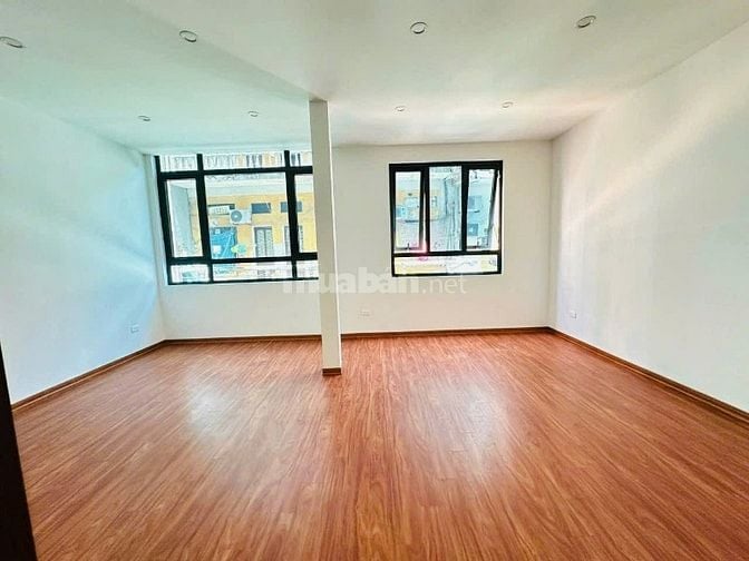 Bán Nhà Phố Hoàng Văn Thái – Kinh Doanh, Ở Ngay, Giá Tốt
