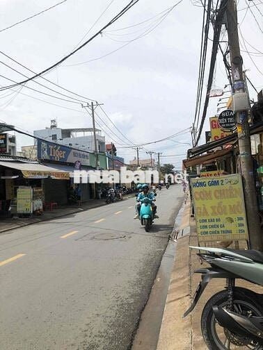 🏠Nhà mặt tiền khu sầm uất đông dân cư , gần chợ , trường học , ct