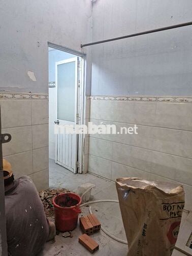 Cho thuê nhà mặt tiền đường buôn bán kinh doanh.