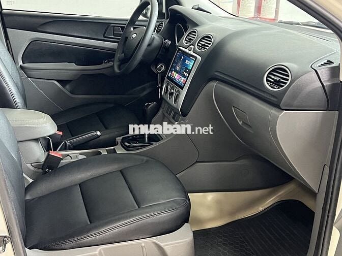 Ford Focus 2011 1.8 AT - 85000 km
