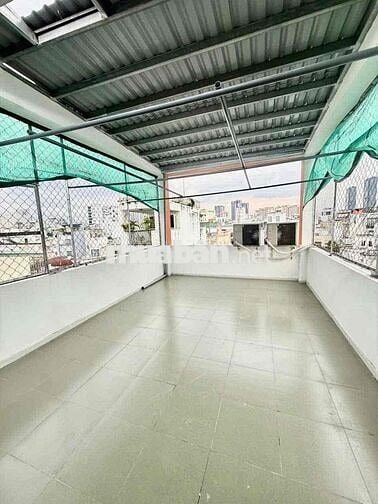 BÁN CĂN HỘ DỊCH VỤ MỚI - SÁT ĐH NGÃ TƯ HÀNG XANH