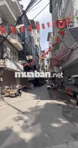 HIẾM - MÌNH BÁN NHÀ  PHỐ LÔ GÓC VIEW HỒ - DT 50*4T, MT 4.5 GIÁ 15.8