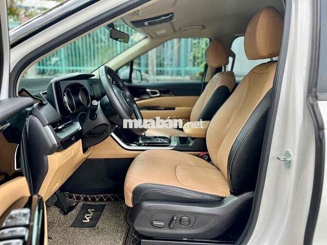 KIA CARNIVAL 2.2D LUXURY 8S 2023 ODO 41.000km