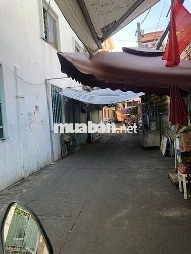 Bán Nhà Góc 2 MT Hẻm Nguyễn Biểu- Quận 5. DT: 3,3 x 11. Giá: 6,5 tỷ