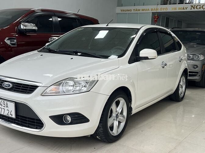 Ford Focus 2011 1.8 AT - 85000 km