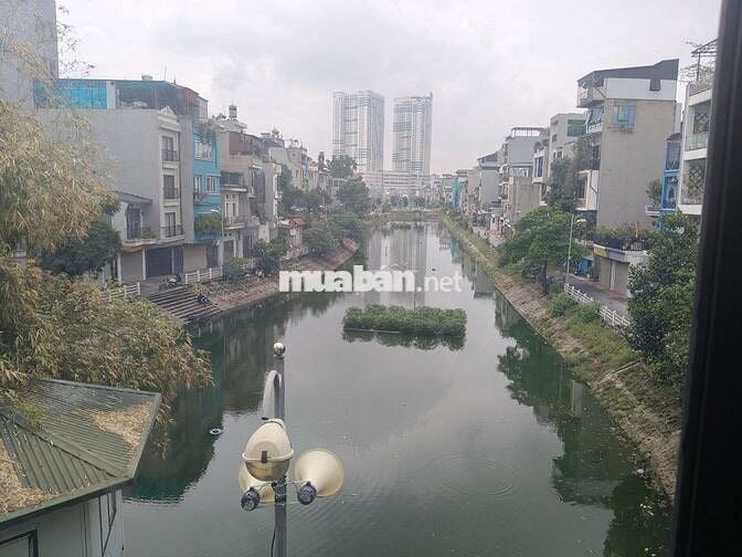Nhượng quán cà phê view hồ Tai Trâu, Ngọc Lâm