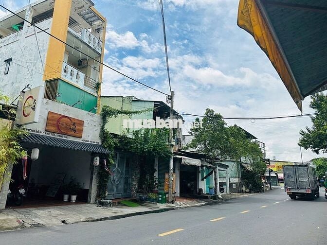 LÔ ĐẤT ĐẸP THỖ CƯ NGANG 6M XD CAO TẦNG GẦN NGAY PHẠM VĂN ĐỒNG