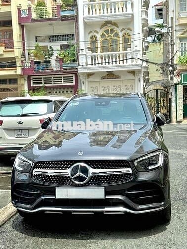 Mercedes Benz GLC300 2022 - 56000 km