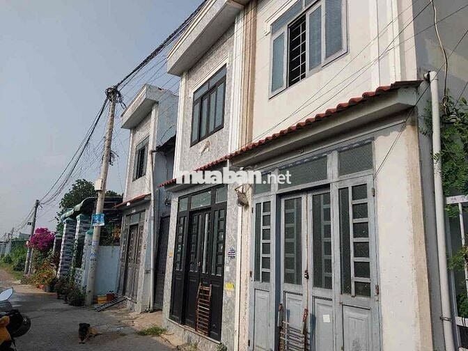 Dãy Trọ Đường Tỉnh 825 Khu Vực 4 TT Đức Hoà