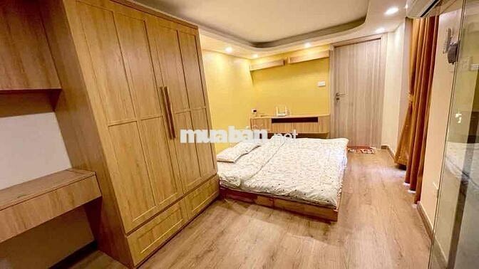 Nhà đẹp xe máy chánh gần chợ trường đại học