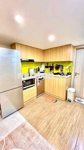 Nhà đẹp xe máy chánh gần chợ trường đại học