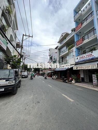 Q6, Bán Biệt thự MT khu Bình Phú, DT 8x16, Hầm + 2 Tầng, Giá bán 17 tỷ