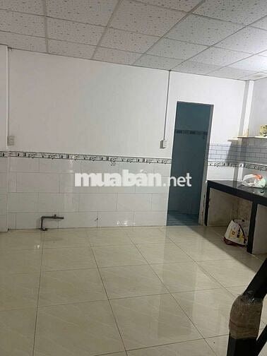 Cần cho thuê nhà P TTN .Q12 DT 4x11 gác lửng 1PN .1WS nhà sạch sē