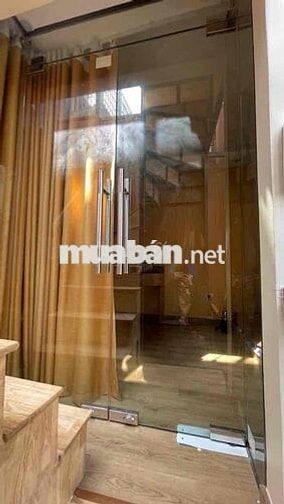 Nhà đẹp xe máy chánh gần chợ trường đại học