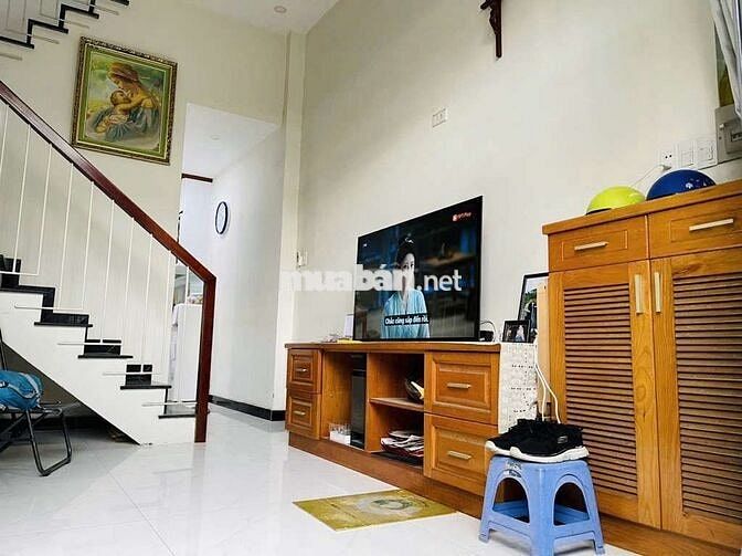 Nhà HXH, 40M2, 2 PN, kinh doanh nhỏ