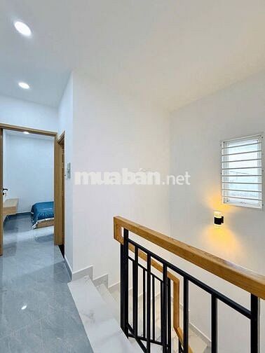 NHÀ mới đẹp HXH Phan Văn Trị , P10 , DT: 4x14m, 3PN, có 1 PN trệt