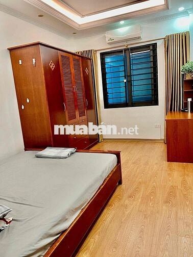 Cho thuê nhà Phố Tư Đình, Long Biên 30mx5, giá 9 triệu. full nội thất